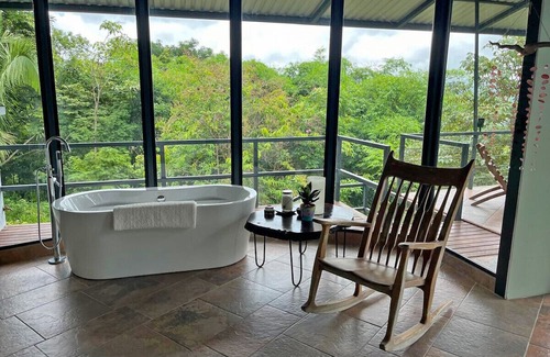 Parrita House | Mountaintop House with Breathtaking Views