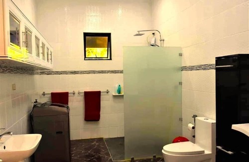 Dauin Villa | overlooking villa with breathtaking sunrises a modern kitchen big swimming pool