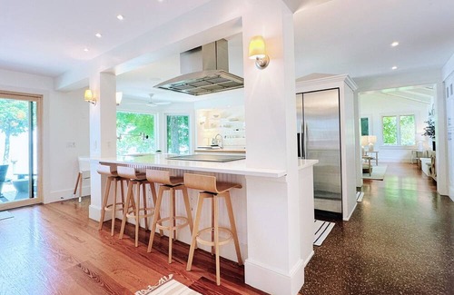 North Hero House | NEW! Gracious contemporary 5BR/5BA lake house with private beach
