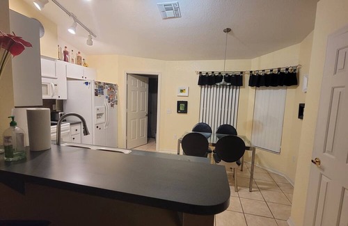 Winter Haven House | Charming 2-bedroom house, with AC, WiFi in superb Winter Haven, LEGOLAND CITY