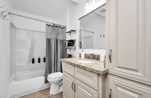 Cypress House | 7BD/5B | Slps20| SportsCourt| HeatedPool/Spa|3King