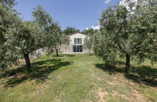 Pistoia Villa | Beautiful Villa Il Casale with pool in Tuscany