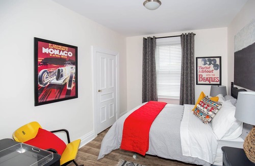 Peterborough Apartment | Hunter Street