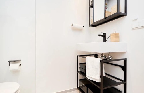 Kalamaja Apartment | Serenity in the City - Tallinn Retreat