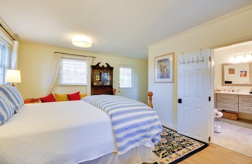 Winston - Salem Cottage | Cozy, Peaceful Cottage - Near Wake Forest!