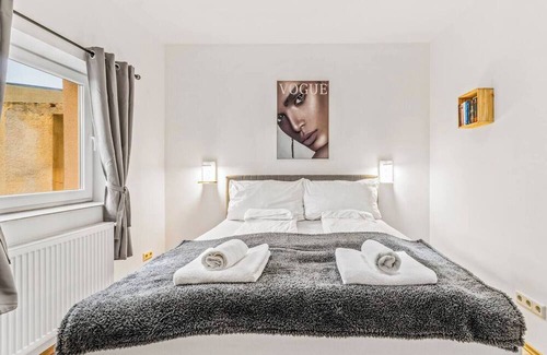 Oberlaa Apartment | Modern 35m² Apartment | Near Airport & City Center