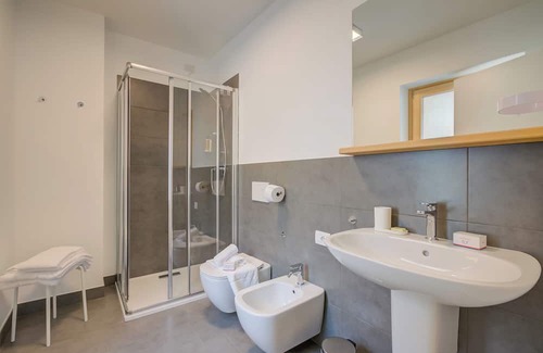 Santa Lucia Apartment | Braulio Alpinbike - One Bedroom Apartment, Sleeps 4
