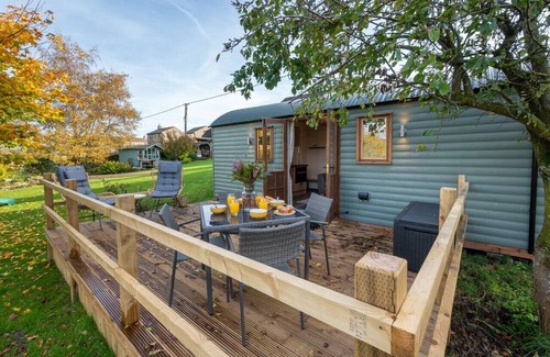 Aysgarth House | The Hut in The Orchard