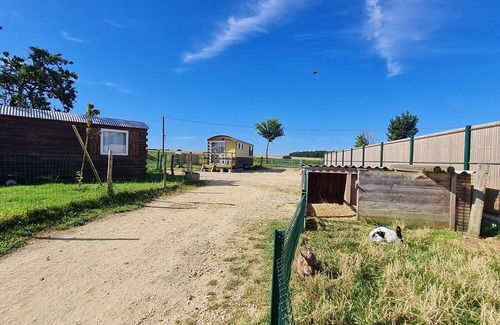 Burthecourt-aux-Chenes Cottage | Gite Burthecourt-aux-Chênes, 1 bedroom, 4 persons