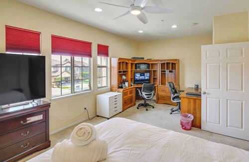 Placentia House | Spacious Orange County Home: 11 Mi to Disneyland!