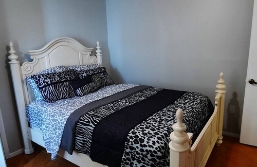 Lakeland House | 1bedroom 1bathroom for rent in Lakeland. 15 minutes from RP funding center