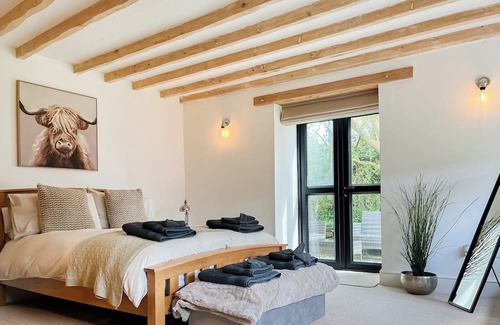 Alfreton Cottage | 1 bedroom accommodation in Shirland, near Alfreton