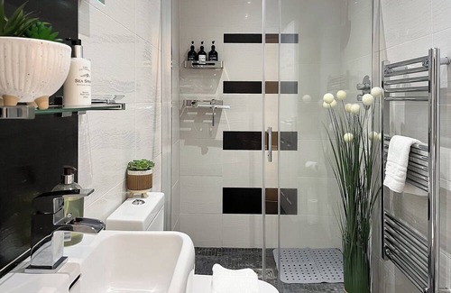 South Cliff Cottage | 2 bedroom accommodation in Scarborough