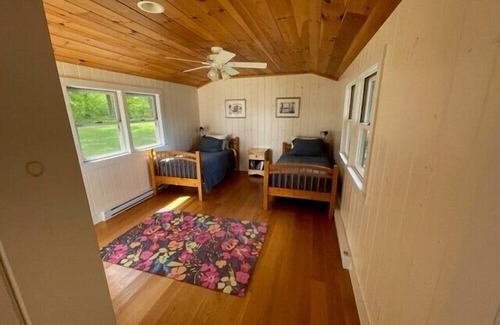 Jefferson House | Chimney Point Cottage/Damariscotta Lake