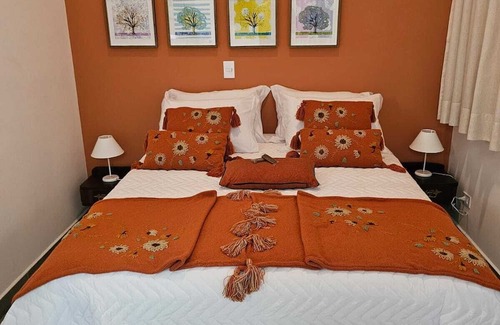 Monte Verde Ski Chalet | Chalé Lindo e Aconchegante em Monte Verde, Localizado na Avenida Principal