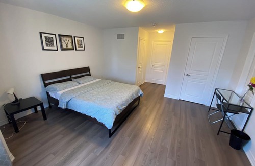Oakville House | Simple 4 Bedroom House Oakville