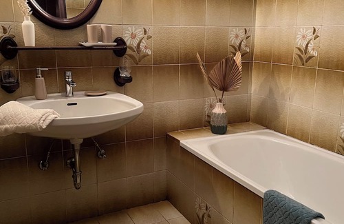 Gols House | Vrbo Property