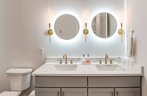 Five Points Condo | Modern Condo 2 Mi to Broadway & Downtown Nashville