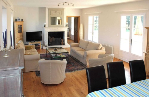 Roquecor Villa | Homerez - Big villa for 16 ppl. with swimming-pool at Roquecor