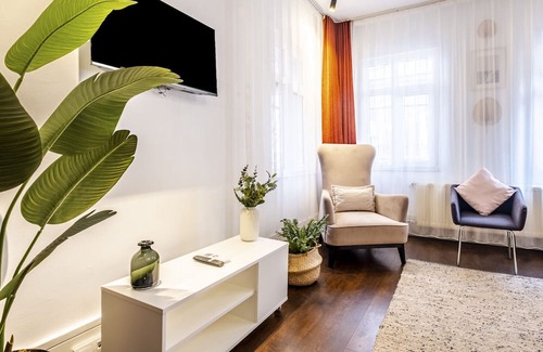 Tophane Apartment | Missafir Spectacular and Central Flat in Beyoglu