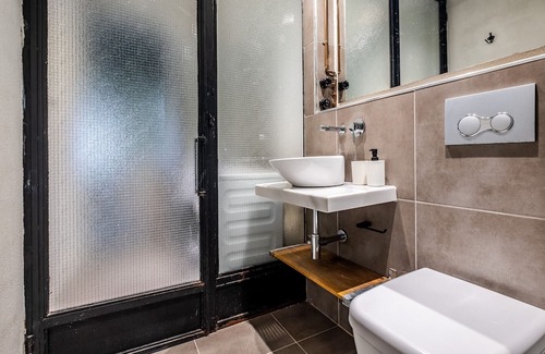 Tophane Apartment | Missafir Spectacular and Central Flat in Beyoglu
