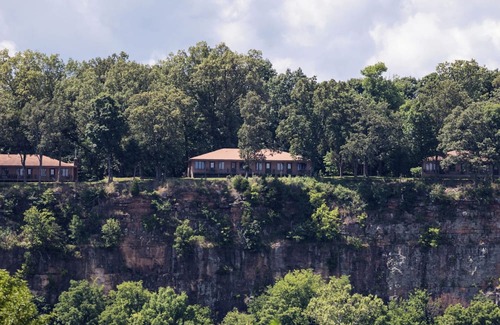 Golconda House | Be refreshed at this Cozy Retreat!
