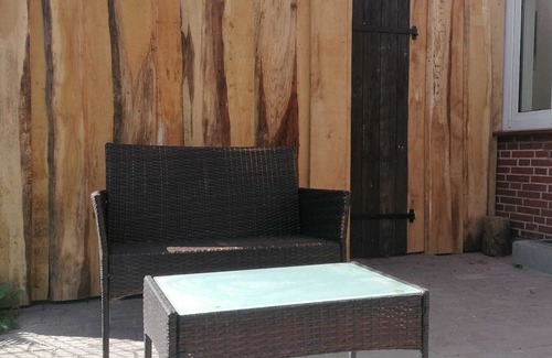 Wallsbull Apartment | Ruhige Ferienwohnung. 5 min zu Fuß vom Freizeitpark Entfernt