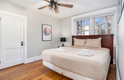 Ghent Apartment | Colley Manor - Piedmont Suite