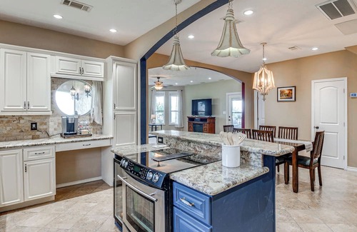 Coldspring House | Family-Friendly Lake Livingston Retreat w/Patio!
