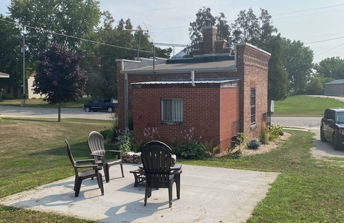 Wykoff House | Wykoff Historical Jail Haus with original jail cell bunks. It’s an adventure!