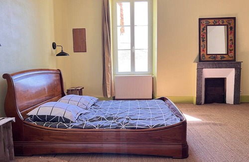 Doudrac House | Holiday Home 'Maison Les Gourrets' with Private Pool, Private Terrace and Wi-Fi