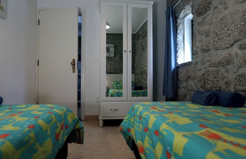 Tabua Apartment | Private 2 bed apartment solar heated swimming pool