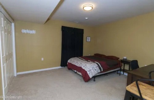 Gillette House | Enjoy the Camporee in style with this spacious, elegant home great for a family