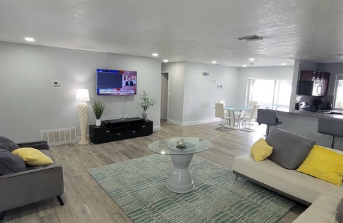 Sunrise House | Vacation Getaway