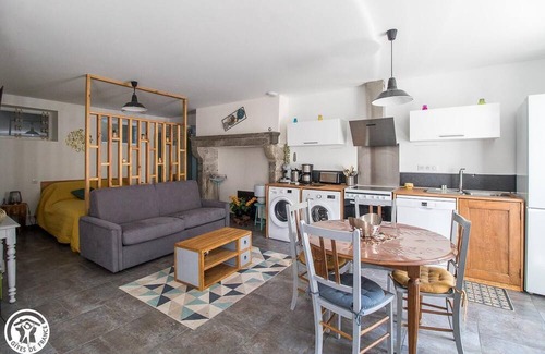 Mont-Dore House | La Maisou Auvergnate - Maisou 3