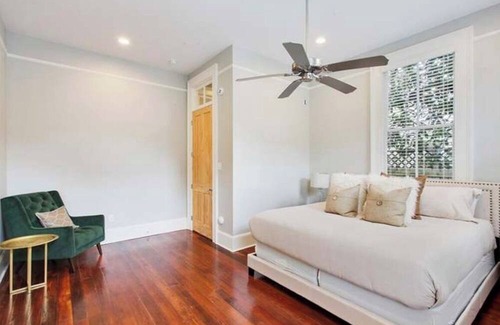 Faubourg Livaudais House | The Retreat NOLA - Stylish Modern Home Steps from St. Charles