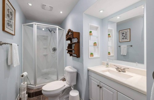 Jones Falls House | Family Friendly Waterfront Cottage