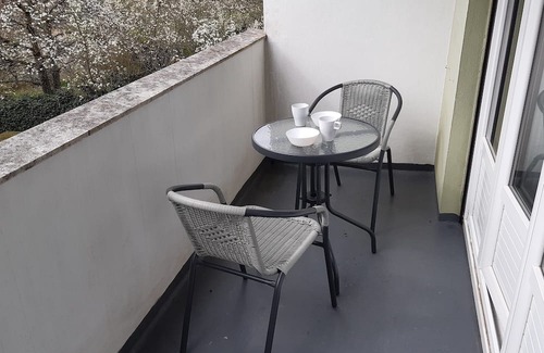 Thorigny-sur-Marne Apartment | Paris Olympics / JO - 360 sq. ft. 2-room furnished apartment