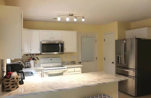 Silver Lake House | SF house in a peaceful neighborhood, close to beach, downtown, and everything