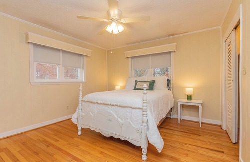 Thomasville House | Cute, Pet Friendly Home in Thomasville