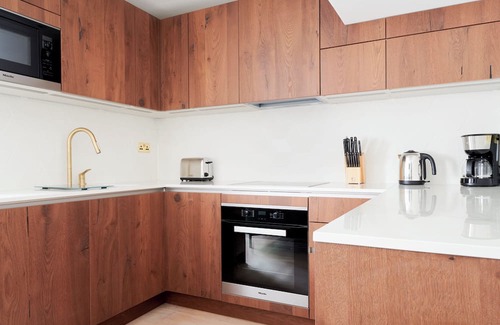 Lancaster Gate Apartment | Sonder Kensington Town House | Lower-Level One-Bedroom