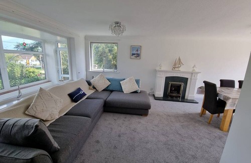 Seaview House | The perfect family base for a relaxing Holiday or short break in Seaview