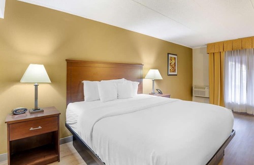 North Chesterfield House | Historic Richmond Retreat Perfect for Civil War Tour Enthusiasts
