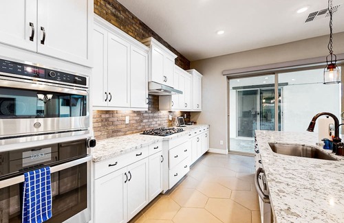 Montecito in Estrella House | Luxury oasis home with private pool, pool spa, putting green, & amazing views