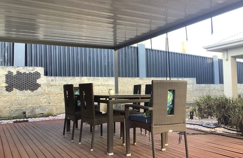 North Lake House | “Peaceful stay with newish cycling paths”.
