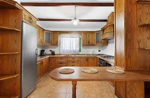 Granadilla de Abona Ski Chalet | 'Villa Duke' with Mountain View, Private Pool and Wi-Fi