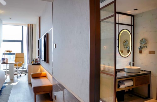 Minhang Hotel | Golden Tulip Exhibition Center Shanghai