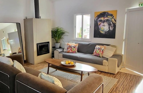 Trafaria House | Casa Acolhedora e Perto da Natureza na Costa da Caparica a 5 Minutos das Praias