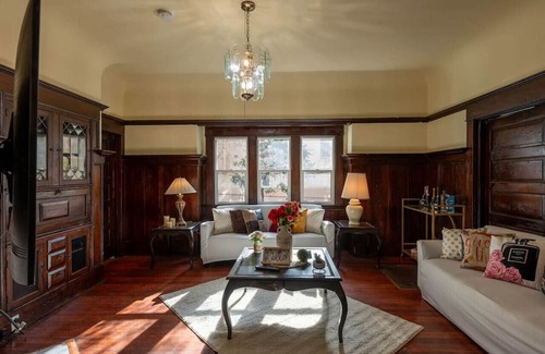 North Berkeley House | Room in Stylish Retreat w/ Spacious Living