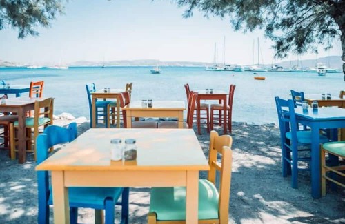 Karterados Villa | Luxury 2BR Suite close Thera Archaeological Museum